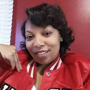 Meet your Posher, Danaka